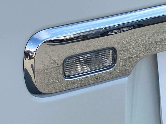 スペーシアカスタム 　ドライブレコーダー　ＥＴＣ　全周囲カメラ　両側電動スライドドア　ナビ　ＴＶ　クリアランスソナー　オートクルーズコントロール　レーンアシスト　衝突被害軽減システム　オートライト　スマートキー（24枚目）