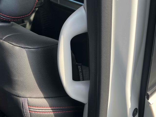 スペーシアカスタム 　ドライブレコーダー　ＥＴＣ　全周囲カメラ　両側電動スライドドア　ナビ　ＴＶ　クリアランスソナー　オートクルーズコントロール　レーンアシスト　衝突被害軽減システム　オートライト　スマートキー（41枚目）