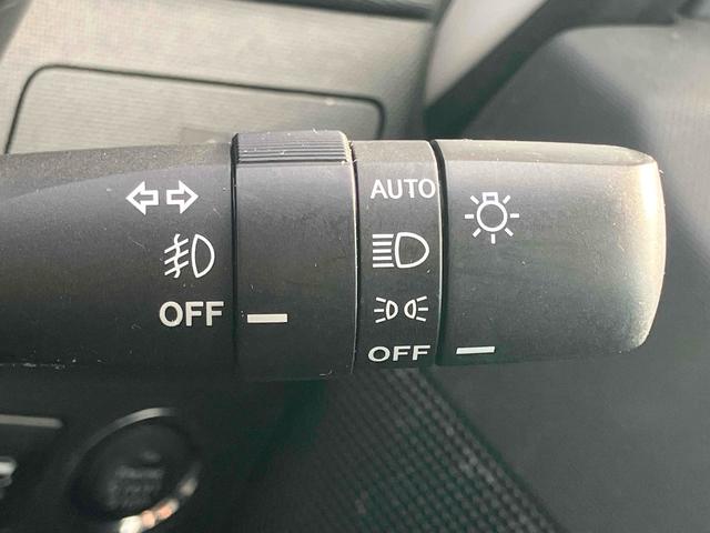 ムーヴ 　ナビ　衝突被害軽減システム　オートライト　スマートキー　アイドリングストップ　電動格納ミラー　ベンチシート　ＣＶＴ　ＥＳＣ　ＣＤ　ＵＳＢ　アルミホイール　エアコン　パワーステアリング　雹害修理済み車両（8枚目）