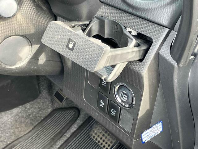 ムーヴ 　ナビ　衝突被害軽減システム　オートライト　スマートキー　アイドリングストップ　電動格納ミラー　ベンチシート　ＣＶＴ　ＥＳＣ　ＣＤ　ＵＳＢ　アルミホイール　エアコン　パワーステアリング　雹害修理済み車両（42枚目）