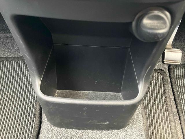 ムーヴ 　ナビ　衝突被害軽減システム　オートライト　スマートキー　アイドリングストップ　電動格納ミラー　ベンチシート　ＣＶＴ　ＥＳＣ　ＣＤ　ＵＳＢ　アルミホイール　エアコン　パワーステアリング　雹害修理済み車両（45枚目）