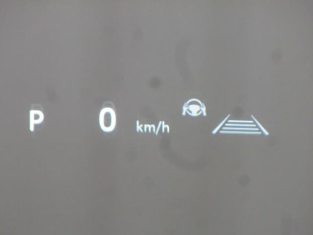 クラウンスポーツ Z 革シート サンルーフ 4WD フルセグ メモリーナビ バックカメラ 衝突被害軽減システム ETC ドラレコ LEDヘッドランプ(14枚目)