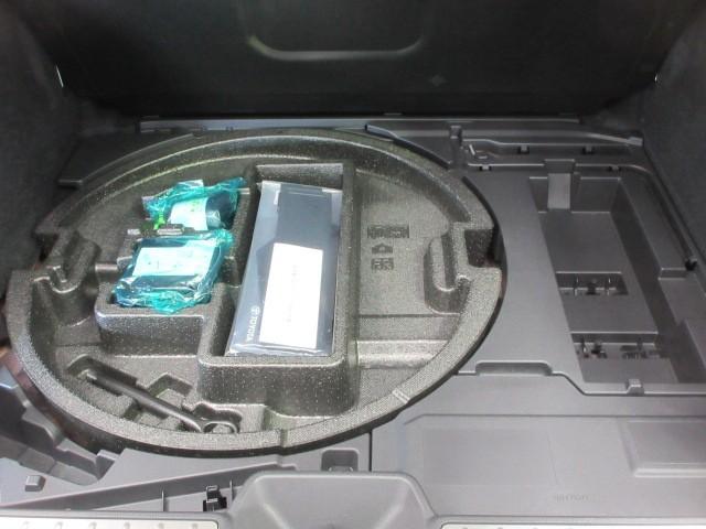 クラウンスポーツ Z 革シート サンルーフ 4WD フルセグ メモリーナビ バックカメラ 衝突被害軽減システム ETC ドラレコ LEDヘッドランプ(36枚目)