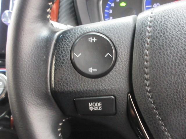 カローラフィールダー ハイブリッドG エアロツアラー フルセグ メモリーナビ DVD再生 バックカメラ ETC HIDヘッドライト(17枚目)