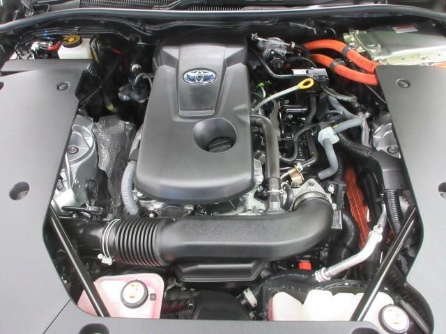 クラウンハイブリッド Ｓ　Ｃパッケージ　革シート　フルセグ　メモリーナビ　ＤＶＤ再生　バックカメラ　衝突被害軽減システム　ＥＴＣ　ＬＥＤヘッドランプ（35枚目）