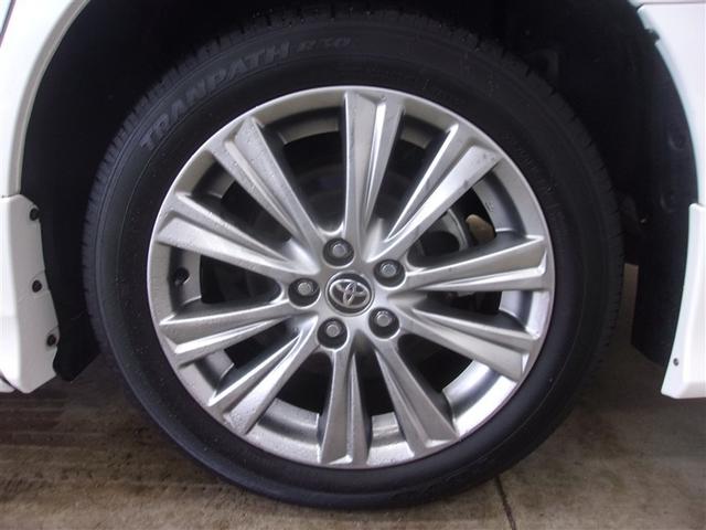 アルファード ２．５Ｓ　タイプゴールドＩＩ　サンルーフ　フルセグ　メモリーナビ　ＤＶＤ再生　ミュージックプレイヤー接続可　後席モニター　バックカメラ　衝突被害軽減システム　ＥＴＣ　ロングラン保証あり　トヨタ認定中古車（8枚目）