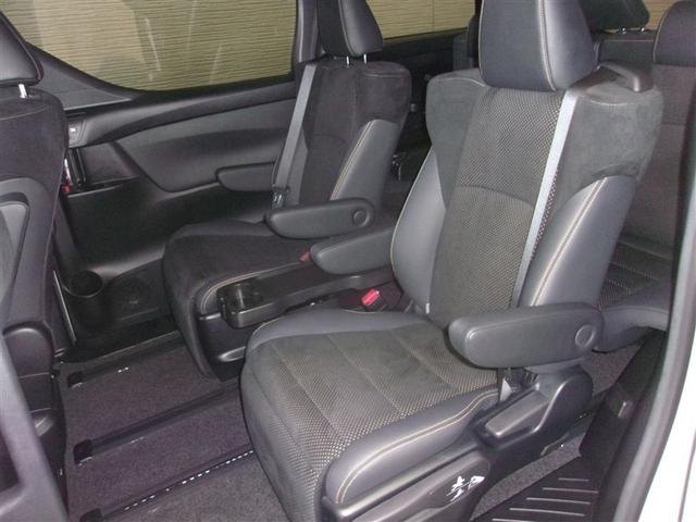 アルファード ２．５Ｓ　タイプゴールドＩＩ　サンルーフ　フルセグ　メモリーナビ　ＤＶＤ再生　ミュージックプレイヤー接続可　後席モニター　バックカメラ　衝突被害軽減システム　ＥＴＣ　ロングラン保証あり　トヨタ認定中古車（20枚目）