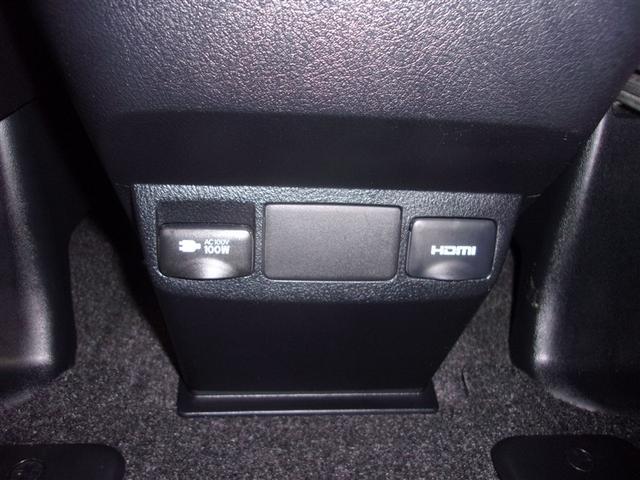 アルファード ２．５Ｓ　タイプゴールドＩＩ　サンルーフ　フルセグ　メモリーナビ　ＤＶＤ再生　ミュージックプレイヤー接続可　後席モニター　バックカメラ　衝突被害軽減システム　ＥＴＣ　ロングラン保証あり　トヨタ認定中古車（22枚目）