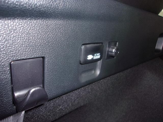 プリウス ＳセーフティプラスＩＩ　フルセグ　メモリーナビ　ＤＶＤ再生　バックカメラ　衝突被害軽減システム　ＥＴＣ　ＬＥＤヘッドランプ　ロングラン保証あり　トヨタ認定中古車（15枚目）