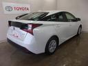 プリウス ＳセーフティプラスＩＩ　フルセグ　メモリーナビ　ＤＶＤ再生　バックカメラ　衝突被害軽減システム　ＥＴＣ　ＬＥＤヘッドランプ　ロングラン保証あり　トヨタ認定中古車（5枚目）