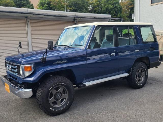 ランドクルーザー70 LX 最終モデル(4枚目)