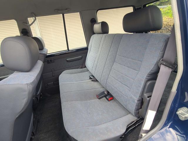 ランドクルーザー70 LX 最終モデル(24枚目)