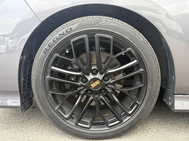 ステップワゴンスパーダ スパーダハイブリッド　Ｇ・ＥＸ　ホンダセンシング　ブラックスタイル仕様　エンブレム・モールブラック塗装　キャリパー塗装　フリップダウンモニター　ローダウン　ＢＢＳ製１８インチアルミホイール　３６０°カメラ　ドラレコ　ＥＴＣ（40枚目）