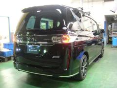 �ꥢ���饹��ľ�Ѥ˶ᤤ������Ω�äƤ���Τǥꥢ�Ǹ����δ��Ф��Ĥ��ߤ䤹���Ǥ� 2