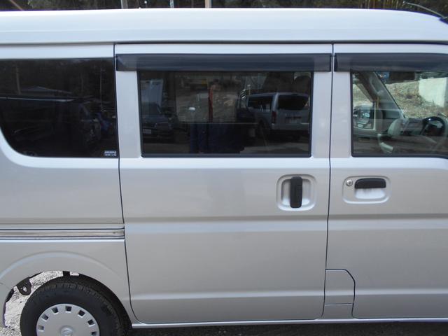 日産 ＮＶ１００クリッパーバン