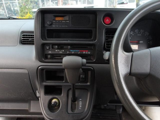 ハイゼットカーゴ スペシャル　ＡＴ　両側スライドドア　エアコン　運転席エアバッグ　助手席エアバッグ（4枚目）