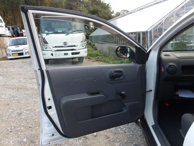 ご覧いただきありがとうございます♪気になったお車がありましたらお気軽にお電話をください♪