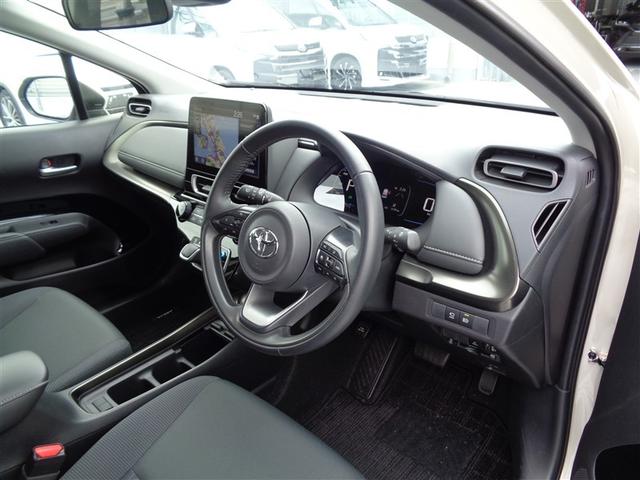 アクア Z メモリーナビ ミュージックプレイヤー接続可 バックカメラ 衝突被害軽減システム ETC LEDヘッドランプ ワンオーナー(2枚目)