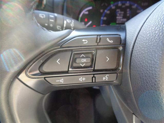 ヤリスクロス ハイブリッドZ トヨタ認定中古車 ハイブリッド保証 Tコネナビキット 全周囲モニター メモリーナビ ミュージックプレイヤー接続可 バックカメラ 衝突被害軽減システム ETC LEDヘッドランプ ワンオーナー(21枚目)