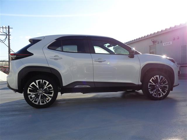 ヤリスクロス ハイブリッドZ トヨタ認定中古車 ハイブリッド保証 Tコネナビキット 全周囲モニター メモリーナビ ミュージックプレイヤー接続可 バックカメラ 衝突被害軽減システム ETC LEDヘッドランプ ワンオーナー(25枚目)