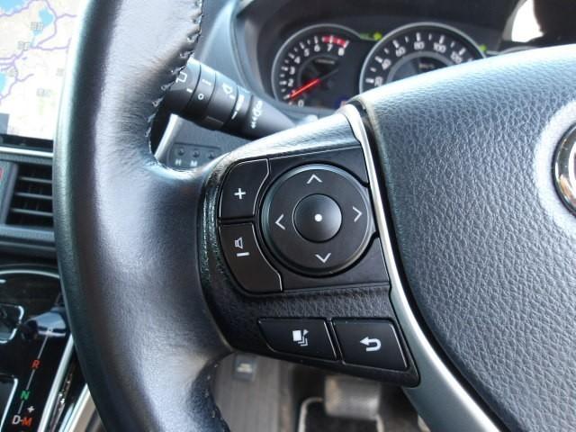 ヴォクシー ZS 煌II トヨタ認定中古車 フルセグ メモリーナビ DVD再生 後席モニター バックカメラ 衝突被害軽減システム ETC 両側電動スライド LEDヘッドランプ 乗車定員7人 3列シート アイドリングストップ(19枚目)