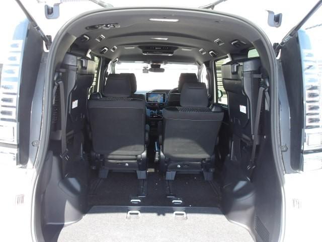 ヴォクシー ZS 煌II トヨタ認定中古車 フルセグ メモリーナビ DVD再生 後席モニター バックカメラ 衝突被害軽減システム ETC 両側電動スライド LEDヘッドランプ 乗車定員7人 3列シート アイドリングストップ(25枚目)