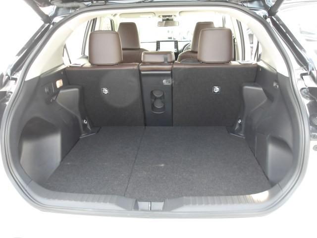 ヤリスクロス ハイブリッドZ トヨタ認定中古車 ハイブリッド保証 ハンズフリーパワーバックドア 全周囲モニター ブラインドスポットモニター メモリーナビ バックカメラ 衝突被害軽減システム ETC LEDヘッドランプ ワンオーナー(22枚目)