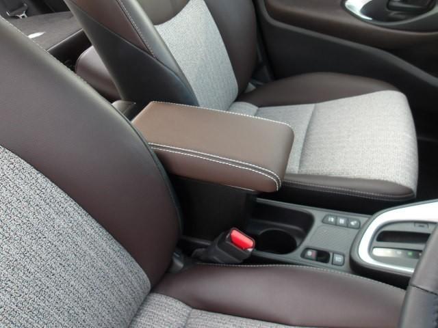 ヤリスクロス ハイブリッドZ トヨタ認定中古車 ハイブリッド保証 ハンズフリーパワーバックドア 全周囲モニター ブラインドスポットモニター メモリーナビ バックカメラ 衝突被害軽減システム ETC LEDヘッドランプ ワンオーナー(36枚目)