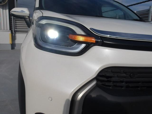 シエンタ Z トヨタ認定中古車 モデリスタエアロ モデリスタアルミ DVD再生 バックカメラ 衝突被害軽減システム ETC 両側電動スライド LEDヘッドランプ 乗車定員7人 3列シート ワンオーナー フルエアロ(8枚目)