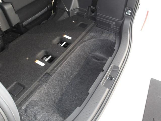 シエンタ Z トヨタ認定中古車 モデリスタエアロ モデリスタアルミ DVD再生 バックカメラ 衝突被害軽減システム ETC 両側電動スライド LEDヘッドランプ 乗車定員7人 3列シート ワンオーナー フルエアロ(22枚目)