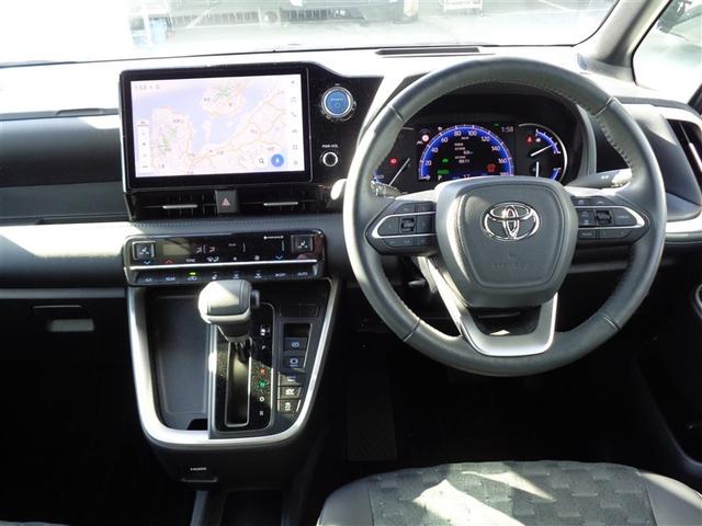 ヴォクシー ハイブリッドS-Z トヨタ認定中古車 快適利便パッケージ フルセグ メモリーナビ DVD再生 バックカメラ 衝突被害軽減システム ETC 両側電動スライド LEDヘッドランプ 乗車定員7人 3列シート ワンオーナー(12枚目)