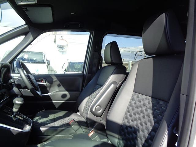 ヴォクシー ハイブリッドS-Z トヨタ認定中古車 快適利便パッケージ フルセグ メモリーナビ DVD再生 バックカメラ 衝突被害軽減システム ETC 両側電動スライド LEDヘッドランプ 乗車定員7人 3列シート ワンオーナー(13枚目)