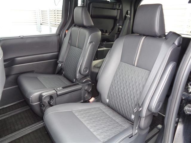 ノア ハイブリッドS-Z トヨタ認定中古車 フルセグナビ ミュージックプレイヤー接続可 Bカメラ 衝突被害軽減システム ETC 両側電動スライド LEDヘッドランプ 乗車定員7人 3列シート ワンオーナー アイドリングストップ(14枚目)