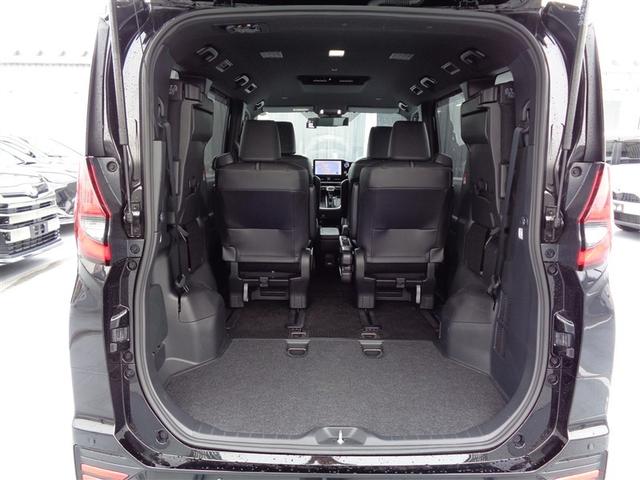 ノア ハイブリッドS-Z トヨタ認定中古車 フルセグナビ ミュージックプレイヤー接続可 Bカメラ 衝突被害軽減システム ETC 両側電動スライド LEDヘッドランプ 乗車定員7人 3列シート ワンオーナー アイドリングストップ(17枚目)