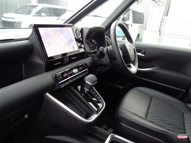 ノア ハイブリッドＳ－Ｚ　フルセグ　メモリーナビ　ＤＶＤ再生　ミュージックプレイヤー接続可　バックカメラ　衝突被害軽減システム　ＥＴＣ　ドラレコ　両側電動スライド　ＬＥＤヘッドランプ　乗車定員７人　３列シート　ワンオーナー（29枚目）