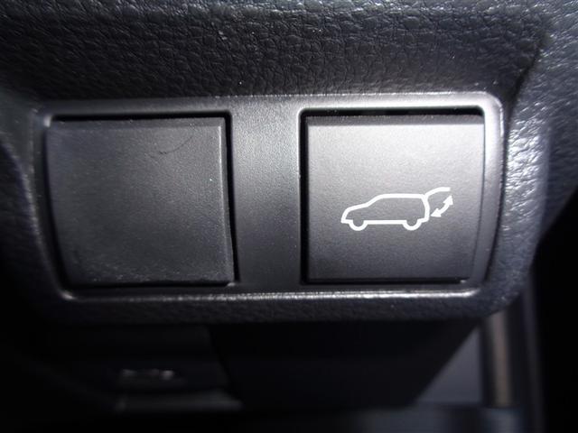 カローラクロス ハイブリッド　Ｚ　サンルーフ　メモリーナビ　ミュージックプレイヤー接続可　バックカメラ　衝突被害軽減システム　ＥＴＣ　ＬＥＤヘッドランプ　ワンオーナー（33枚目）