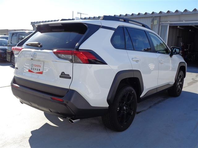 ＲＡＶ４ アドベンチャー　オフロードパッケージＩＩ　元試乗車　トヨタ認定中古車　全周囲モニター　４ＷＤ　フルセグ　メモリーナビ　ミュージックプレイヤー接続可　バックカメラ　衝突被害軽減システム　ＥＴＣ　ドラレコ　ＬＥＤヘッドランプ　ワンオーナー（11枚目）