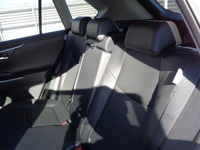 ＲＡＶ４ アドベンチャー　オフロードパッケージＩＩ　元試乗車　トヨタ認定中古車　全周囲モニター　４ＷＤ　フルセグ　メモリーナビ　ミュージックプレイヤー接続可　バックカメラ　衝突被害軽減システム　ＥＴＣ　ドラレコ　ＬＥＤヘッドランプ　ワンオーナー（14枚目）