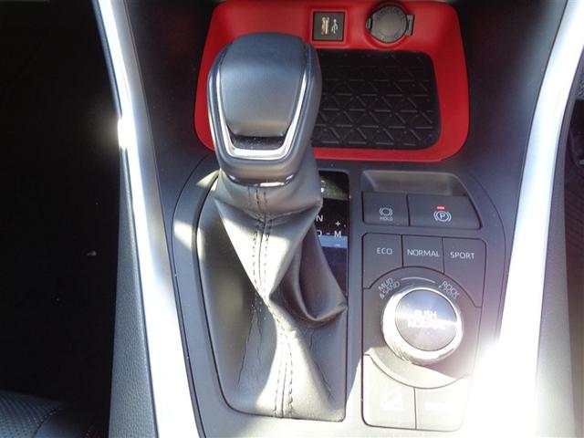 ＲＡＶ４ アドベンチャー　オフロードパッケージＩＩ　元試乗車　トヨタ認定中古車　全周囲モニター　４ＷＤ　フルセグ　メモリーナビ　ミュージックプレイヤー接続可　バックカメラ　衝突被害軽減システム　ＥＴＣ　ドラレコ　ＬＥＤヘッドランプ　ワンオーナー（17枚目）