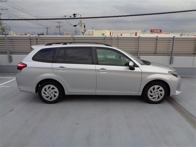 カローラフィールダー ハイブリッド　ＥＸ　元試乗車　トヨタ認定中古車　ハイブリッド保証　ワンセグ　メモリーナビ　バックカメラ　衝突被害軽減システム　ＥＴＣ　ＬＥＤヘッドランプ　ワンオーナー（11枚目）