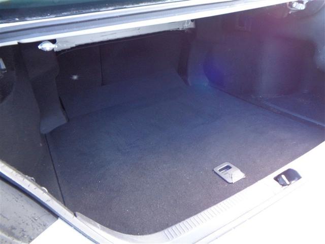 カムリ G トヨタ認定中古車 ハイブリッド保証 ブラインドスポットモニター フルセグ メモリーナビ ミュージックプレイヤー接続可 バックカメラ 衝突被害軽減システム ETC LEDヘッドランプ ワンオーナー(30枚目)