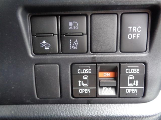 ヴォクシー ハイブリッドＺＳ　煌ＩＩ　フルセグ　メモリーナビ　ＤＶＤ再生　バックカメラ　衝突被害軽減システム　ＥＴＣ　ドラレコ　両側電動スライド　ＬＥＤヘッドランプ　乗車定員７人　３列シート　ワンオーナー（32枚目）