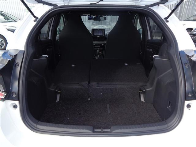 ヤリス ハイブリッドＧ　バックカメラ　衝突被害軽減システム　ＥＴＣ　ワンオーナー（16枚目）