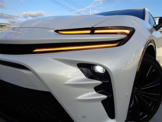 クラウンスポーツ Ｚ　革シート　４ＷＤ　バックカメラ　衝突被害軽減システム　ＥＴＣ　ＬＥＤヘッドランプ　ワンオーナー（8枚目）