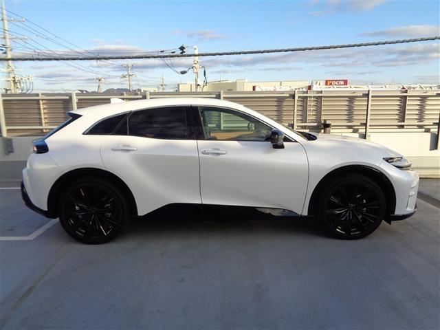 クラウンスポーツ Ｚ　革シート　４ＷＤ　バックカメラ　衝突被害軽減システム　ＥＴＣ　ＬＥＤヘッドランプ　ワンオーナー（11枚目）