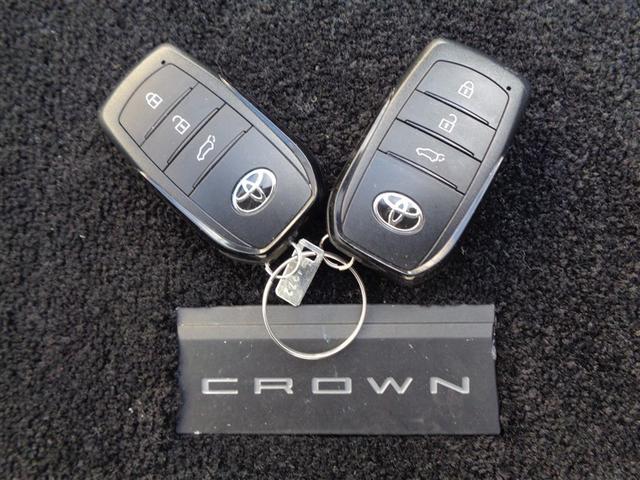 クラウンスポーツ Ｚ　革シート　４ＷＤ　バックカメラ　衝突被害軽減システム　ＥＴＣ　ＬＥＤヘッドランプ　ワンオーナー（38枚目）