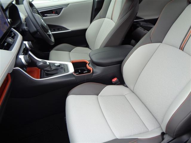 ＲＡＶ４ アドベンチャー　元試乗車　トヨタ認定中古車　４ＷＤ　ブラインドスポットモニター　ステアリングヒーター　バックカメラ　衝突被害軽減システム　ＥＴＣ　ＬＥＤヘッドランプ（29枚目）