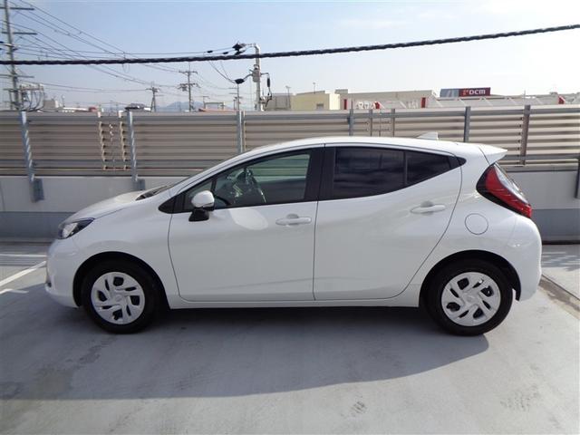 アクア Ｇ　レンタカーＵＰ車両　トヨタ認定中古車　ハイブリッド保証　エントリーナビキット　バックカメラ　衝突被害軽減システム　ＥＴＣ　ＬＥＤヘッドランプ（2枚目）