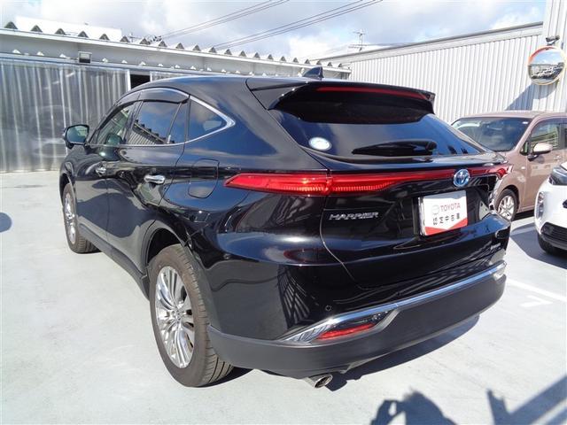 ハリアーハイブリッド Ｚ　レザーパッケージ　革シート　バックカメラ　衝突被害軽減システム　ＥＴＣ　ＬＥＤヘッドランプ　ワンオーナー（10枚目）