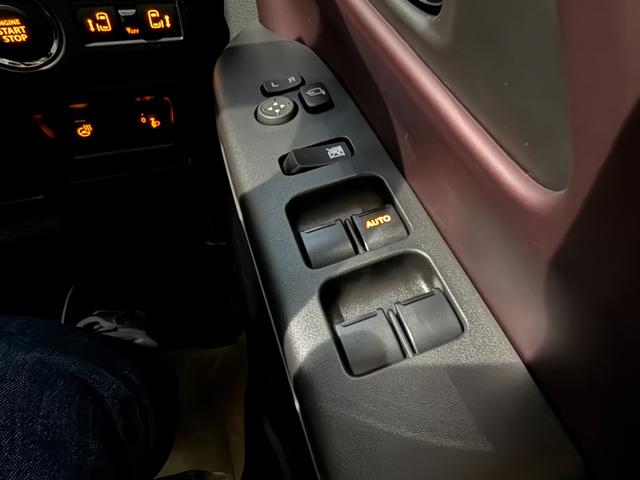 スペーシアカスタム ハイブリッドXSターボ ハイブリッドXSターボ(4名) 全方位モニター付き9インチメモリーナビ 届出済未使用車(10枚目)